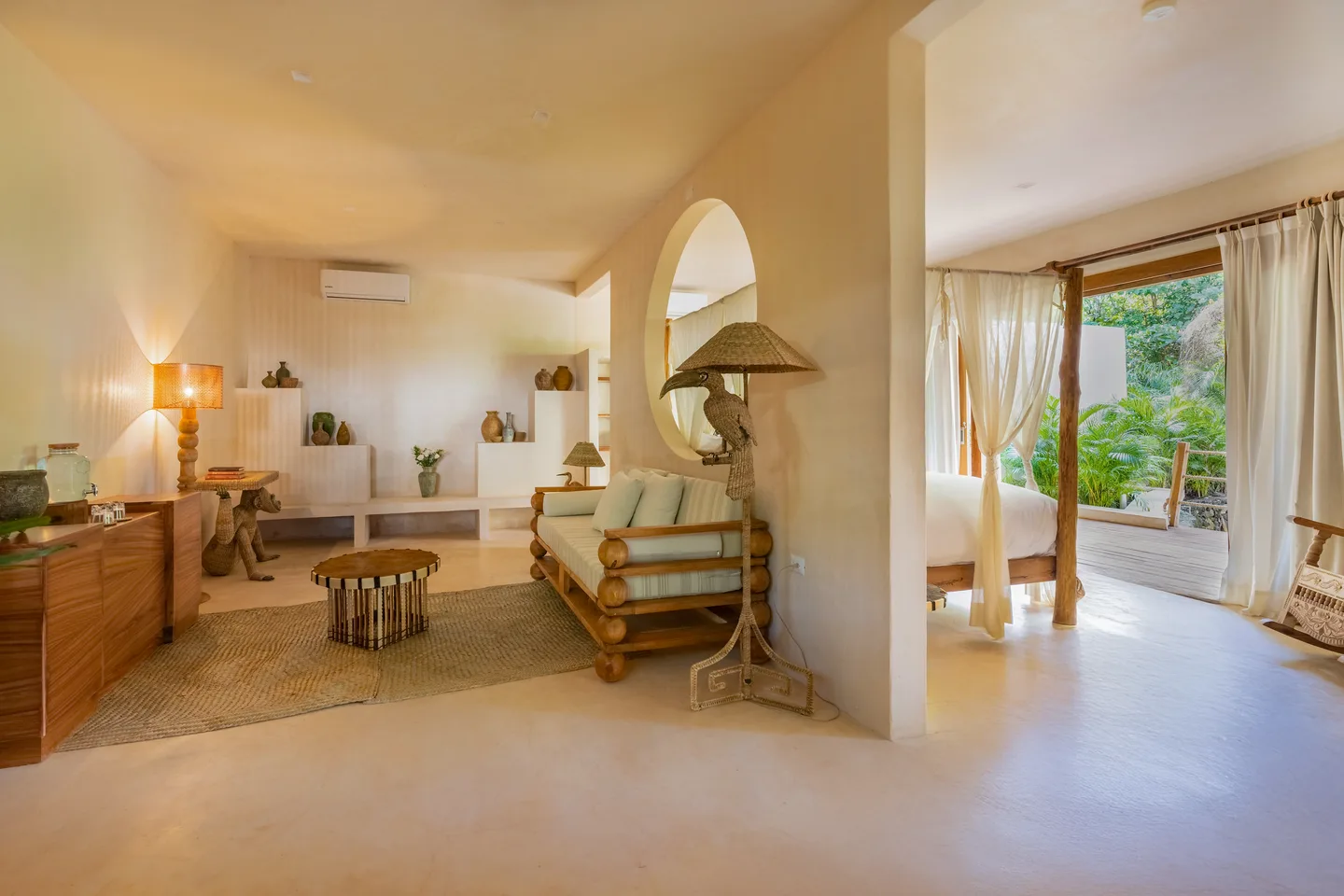 Área de estar de la Suite Cenote — Suite Jaguar, La Valise Tulum